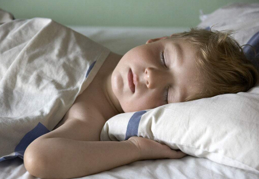卧式秤能够检测儿童身高，好的睡眠性能够促进宝宝健康成长